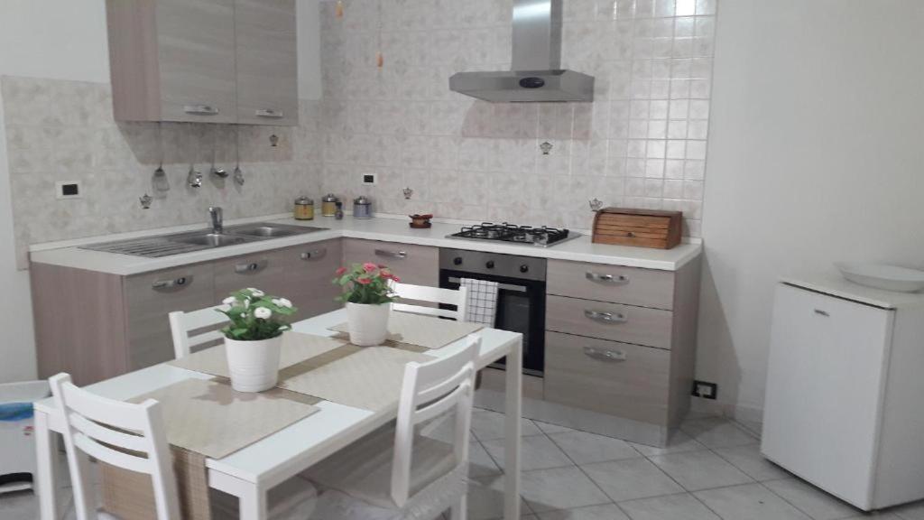 La Casa Re Basuli Villa Noto Exteriör bild